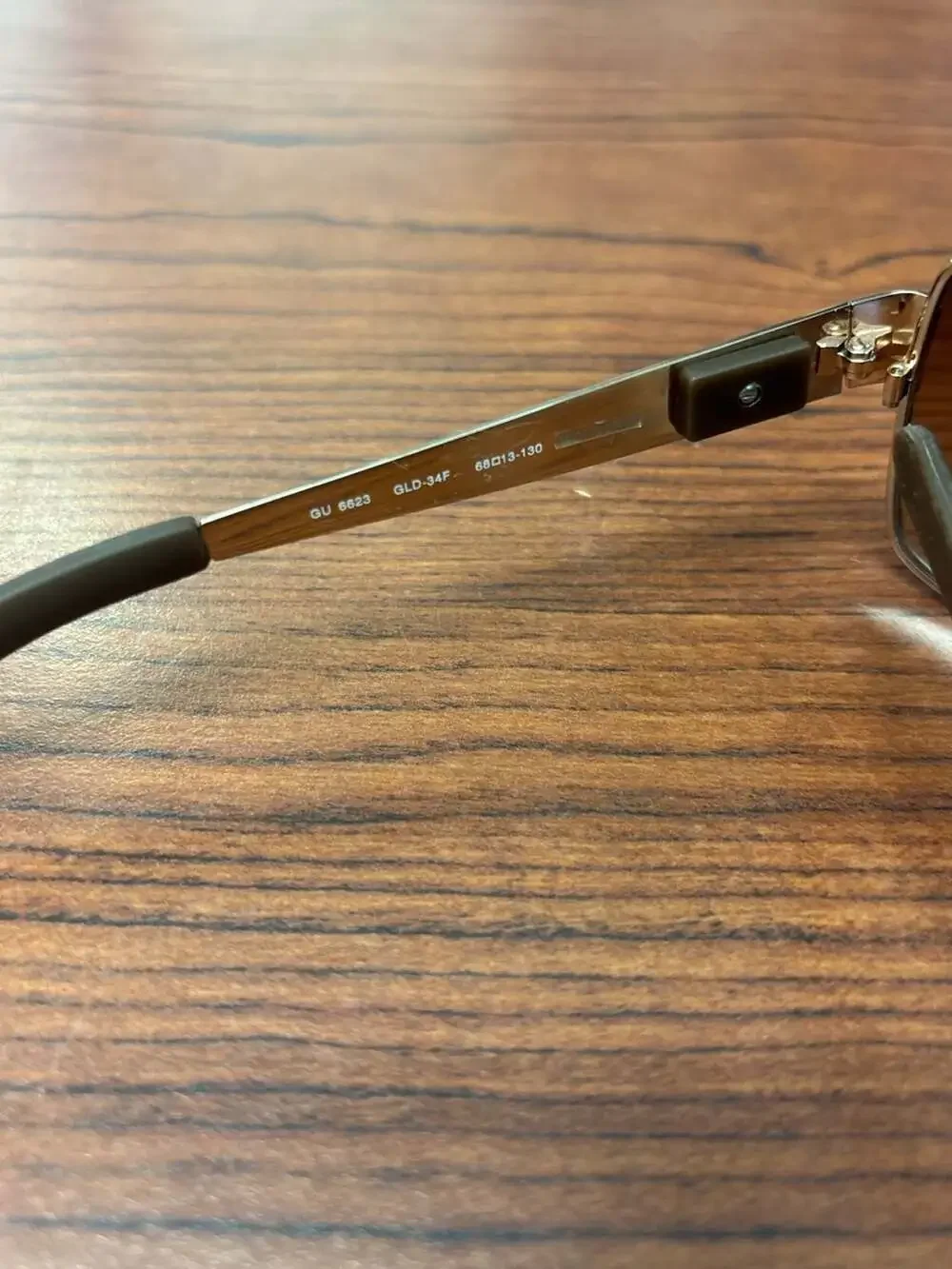 Guess Sunglasses Brown Mirror Pilot Glasses